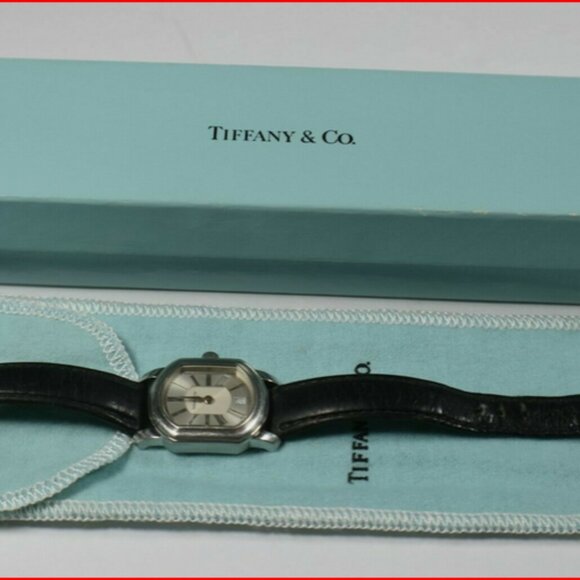 Tiffany &Co Atlas Mark Coupe Watch Resonator Date Silver &  Black Leather - Picture 9 of 10